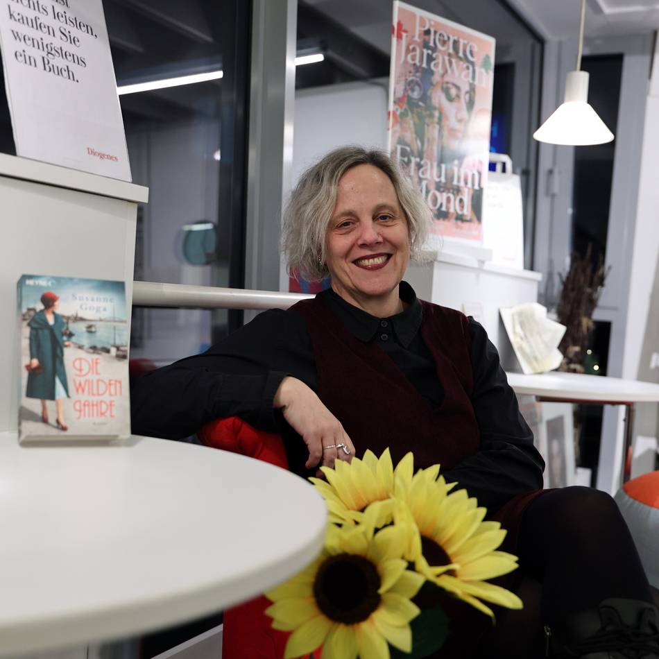 Lesung von Susanne Goga in Mönchengladbach: Wenn man in der Theaterwelt eine Romanidee findet