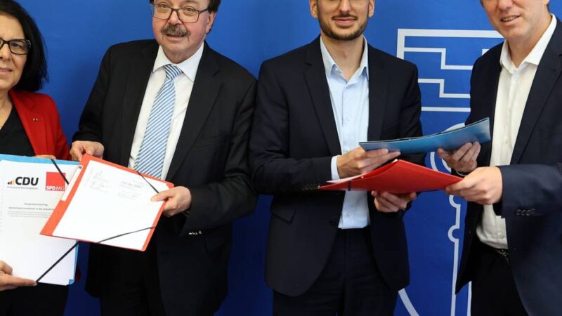Bündnis aus CDU und SPD in Mönchengladbach: Vier Unterschriften für die neue Groko im Rathaus