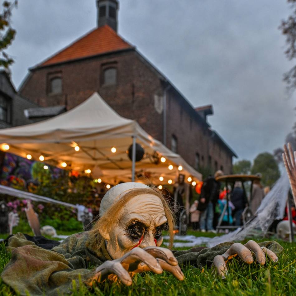 An Halloween: Burg Kervenheim wird zum Grusel-Magneten für Besucher