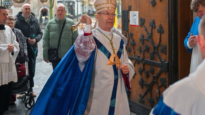 1. November: Kevelaers Wallfahrtsjahr endet mit einer feierlichen Messe in der Marienbasilika