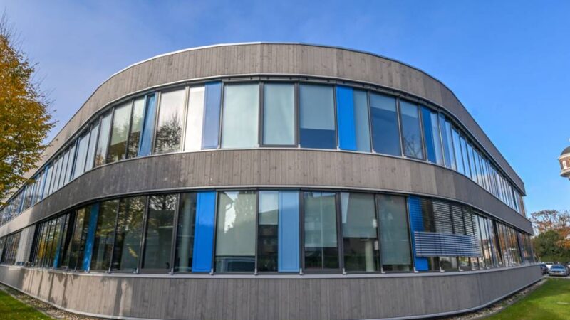 Nach jahrelangem Umbau: Offizieller Startschuss für Jugend- und Verwaltungszentrum in Kevelaer