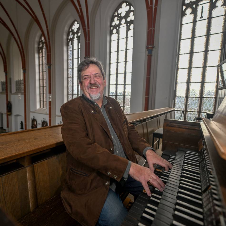Dienstjubiläum von Theo Büren: Seit 50 Jahren Revoluzzer an den Orgeltasten