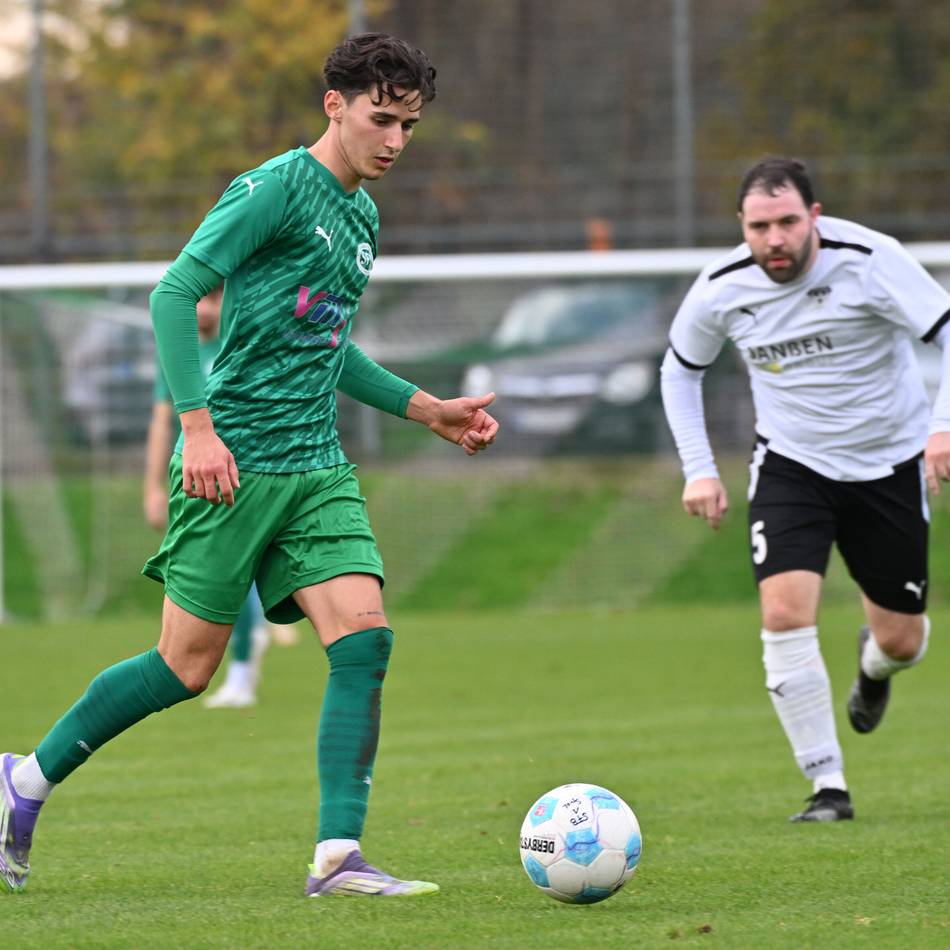 Die Höhepunkte auf den Plätzen im Kreis Kleve: Diese Fußballspiele sollten Sie im Blick haben
