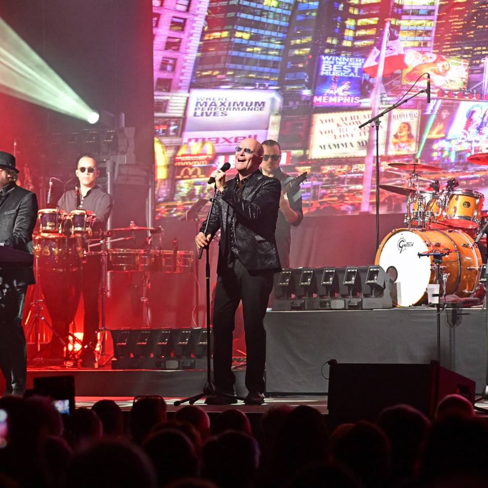 Konzert in Mönchengladbach: Mit Songs der Bee Gees auf Nostalgie-Reise