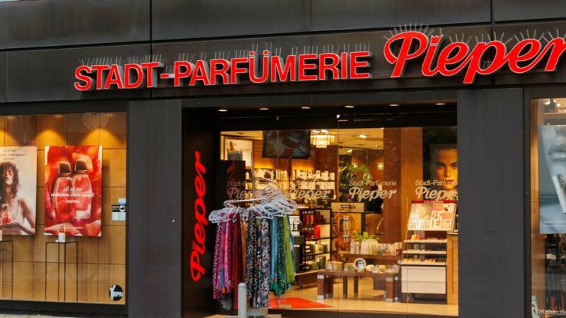 Einkaufen in Krefeld: Parfümerie Pieper beantragt Insolvenz – Betrieb läuft weiter