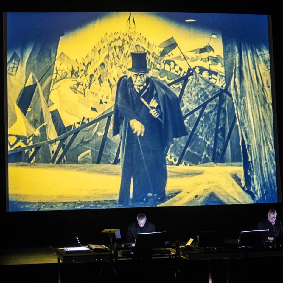 „Dr. Caligari“ in der Oper: Karl Bartos von Kraftwerk und die Klänge des Bösen