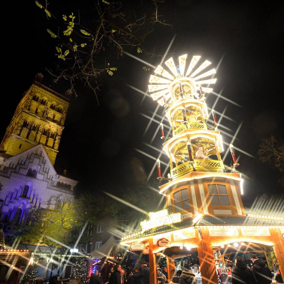 Poller, Polizeistreifen, Waffenverbot: Neusser Veranstalter erwartet „sichersten Weihnachtsmarkt in NRW“