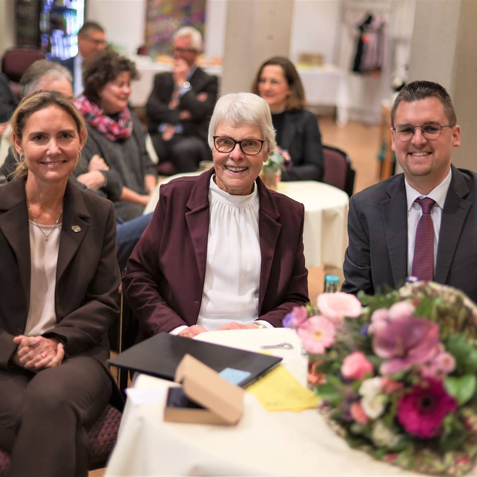 Ratingerin bekommt Bundesverdienstkreuz: Ingrid Bauer ist das Herz der Tafel