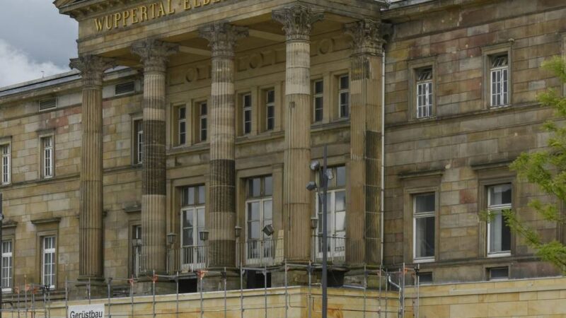 „Den Fahrgästen droht ein Desaster“: Riesensanierung zwischen Köln und Hagen – was Bahnfahrer wissen müssen