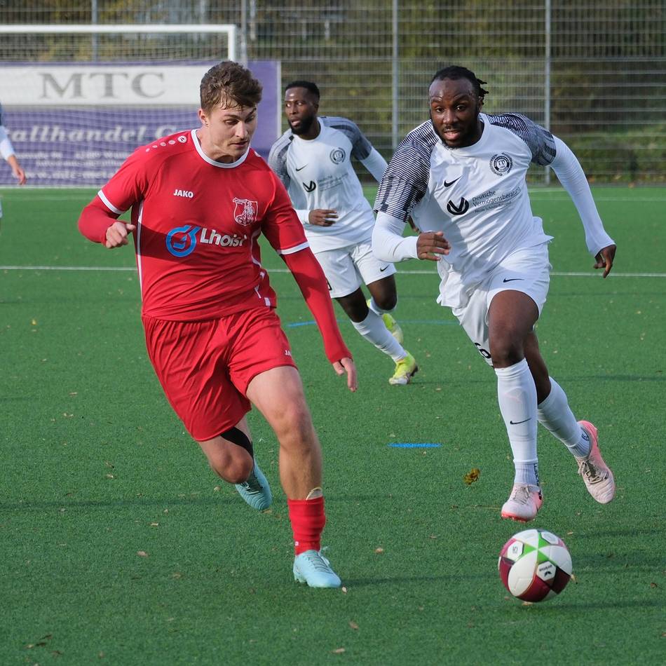 Gleiche Bilanz, gleiche Chancen: 1. FC Wülfrath und Bergisch Born messen sich auf Augenhöhe