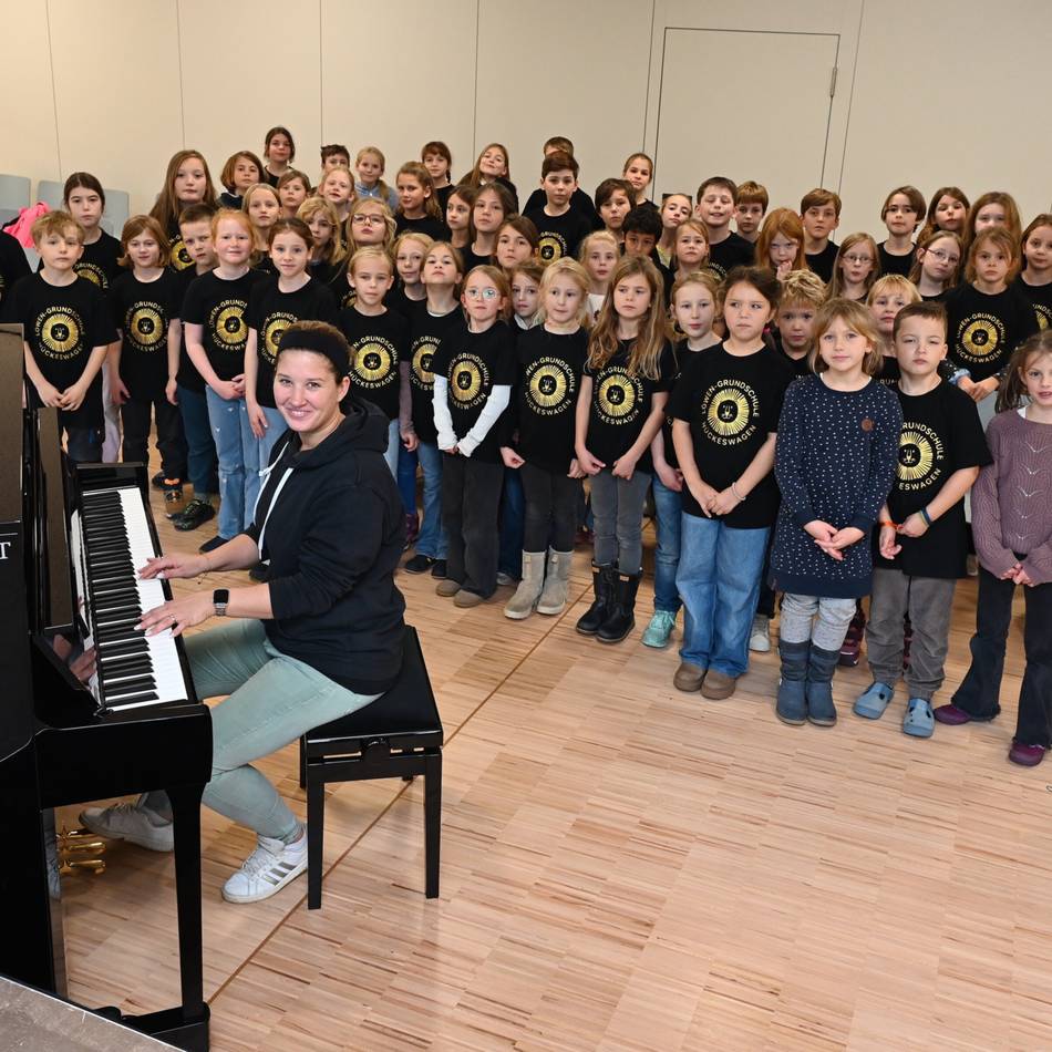 Weihnachtsmusical in Hückeswagen: Löwen-Grundschüler erzählen singend von Wundern