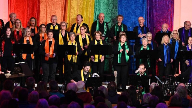 „Gute Nachrichten“ in Wermelskirchen: Positiver Chorgesang im Doppelpack