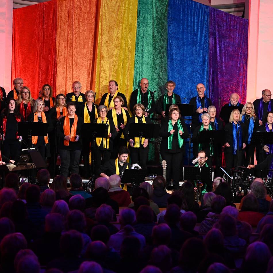 „Gute Nachrichten“ in Wermelskirchen: Positiver Chorgesang im Doppelpack