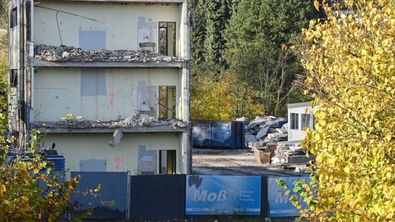 Ehemalige Grundschule-Ost in Wermelskirchen: „Wir kommen schnell voran“