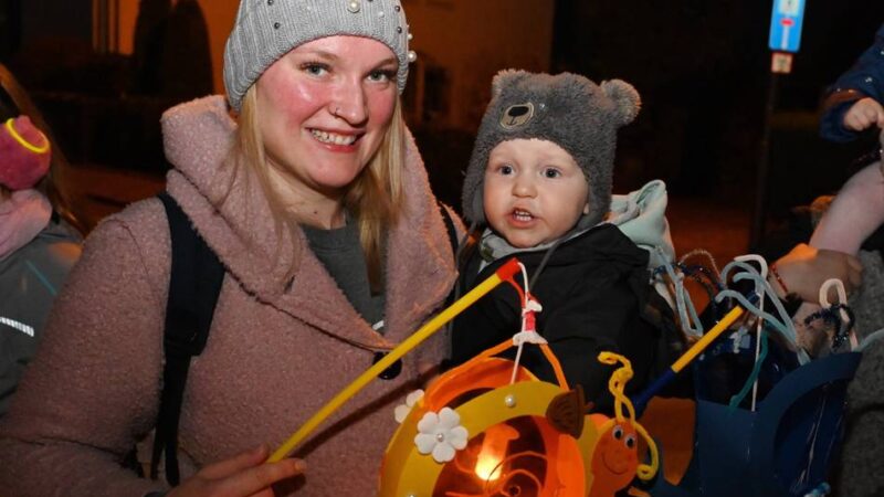 Wupperorte in Radevormwald: Martinszug zog wieder durch die Wupperorte