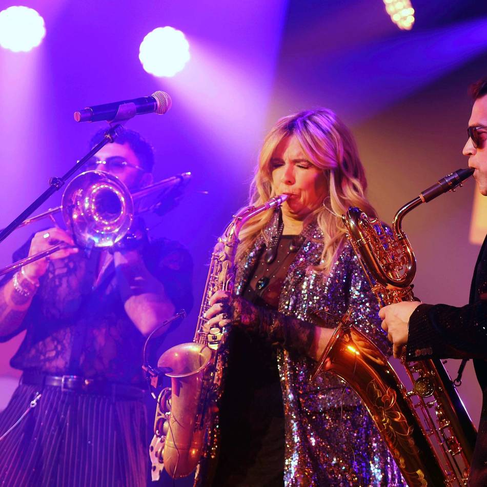 46. Jazztage in Leverkusen: Dulfer und Miller – Meister ihres Fachs füllen das Forum