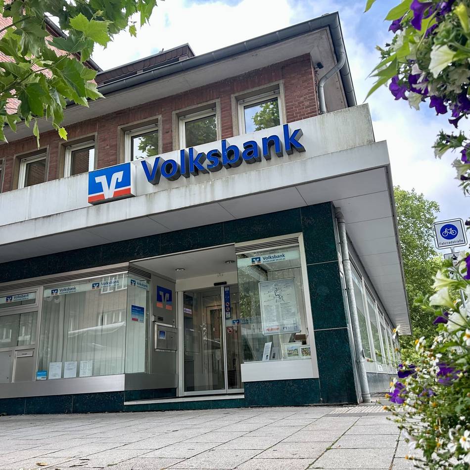 Filiale in der Innenstadt: Volksbank in Grevenbroich bleibt jetzt doch geöffnet – vorerst
