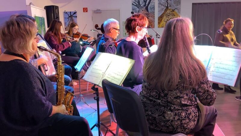Klezmer-Abend in Hückeswagen: Fröhliche Klänge und spontane Tänze
