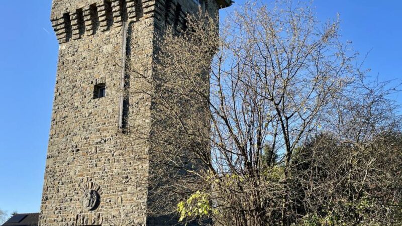 Baudenkmal in Wermelskirchen: „Wir geben dem Turm eine Stimme“