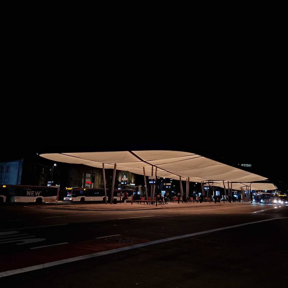 Tag gegen Gewalt an Frauen: Diese Gebäude leuchteten am „Orange Day“ in Mönchengladbach
