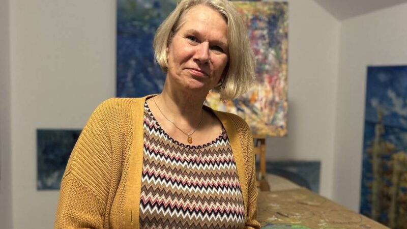 Malerei als Lebenshilfe in Dormagen: Wie man mit Kunst Krisen meistern kann