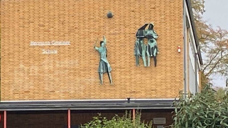Hermann-Gmeiner-Schule in Mönchengladbach: Bezirkspolitiker wollen bei Namensfindung mitsprechen