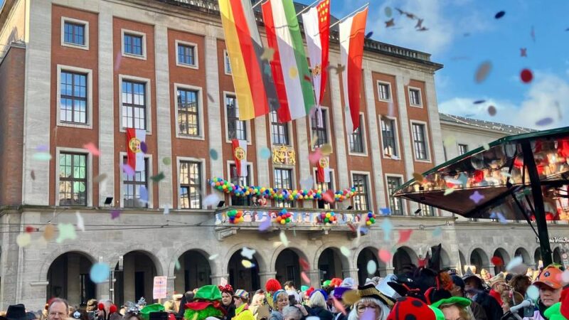 Karneval in Neuss: Start der närrischen Session mit designiertem Prinzenpaar