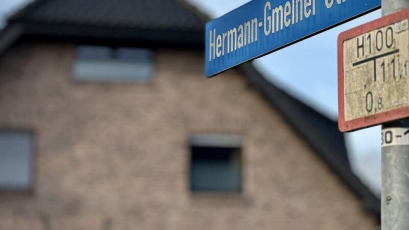 Missbrauchsvorwürfe gegen Gründer in Österreich: SOS-Kinderdorf will Klever Hermann-Gmeiner-Straße umbennen lassen