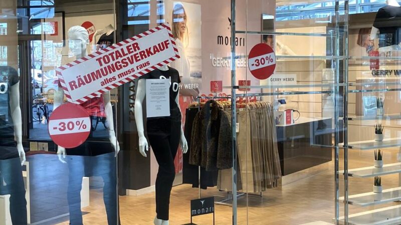 Gerry Weber in den Kaarster Rathausarkaden schließt: „Wo soll ich denn jetzt hin?“