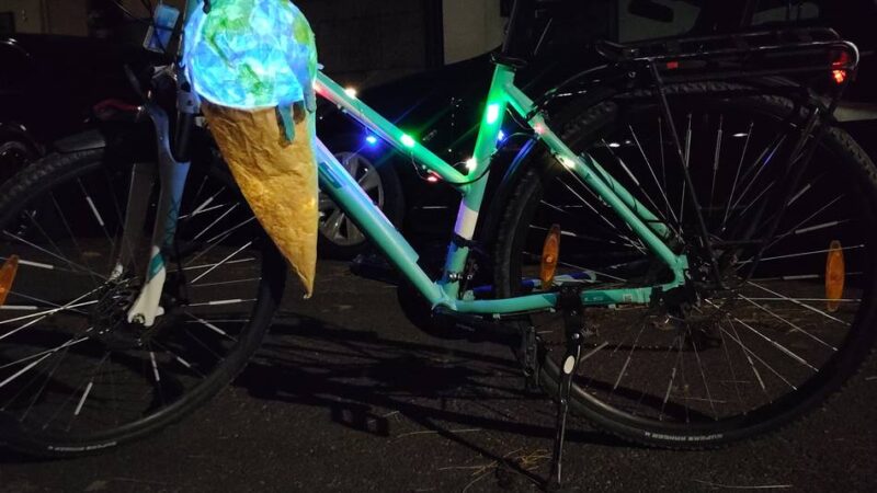 Fridays for Future Demonstration in Krefeld: Ein Fahrrad-Rave fürs Klima