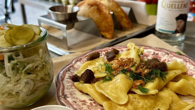 Neuer Imbiss in Düsseldorf: Auf dem Carlsplatz wird jetzt auch ukrainisch gekocht