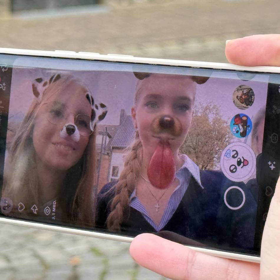 Essstörungen, Sucht, sozialer Druck: Schülerinnen aus Kleve sind für ein Social-Media-Verbot bis 16 Jahre