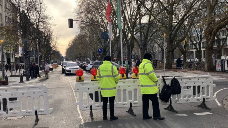 Start in die Adventszeit in Düsseldorf: Verkehrskonzept offenbart noch Lücken – doch das große Chaos blieb aus