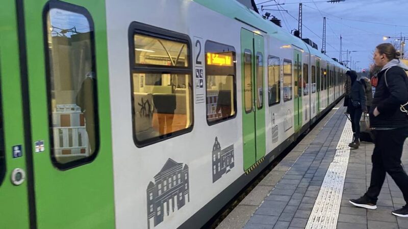 S-Bahnen S1 und S6: Bahn überlässt Pendler ihrem Reise-Schicksal