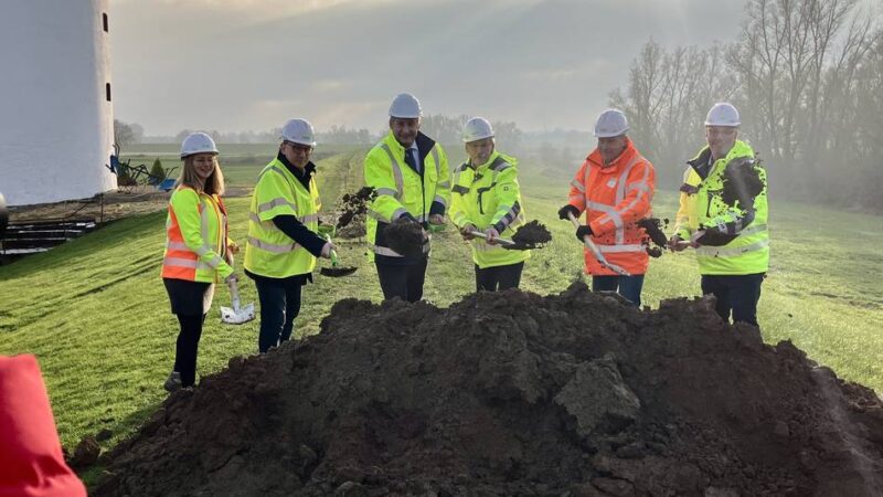 Deich zwischen Bienen und Rees: „Hier entsteht Großes“