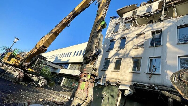 Großprojekt in Mönchengladbach: So kommt der Abriss des Rheydter Rathauses voran