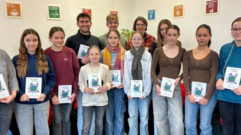 Pascal-Gymnasium Grevenbroich: Schüler schreiben Buch über Nachhaltigkeit