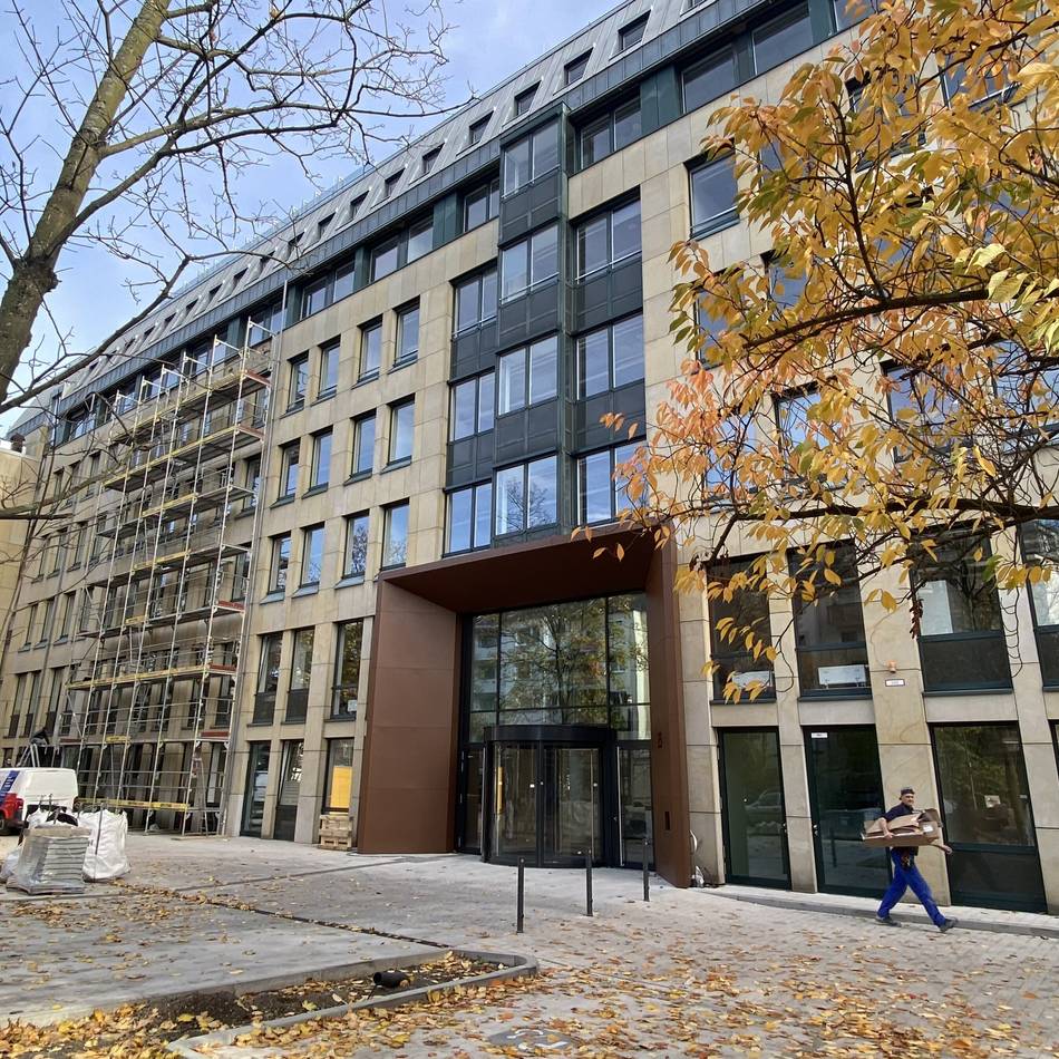 Erwachsenenbildung in Düsseldorf: VHS-Umzug verschiebt sich erneut – was das für die Bürger bedeutet