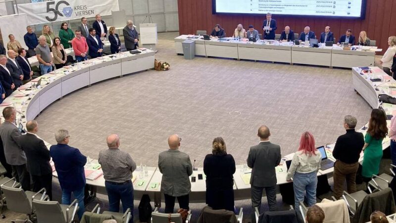 Konstituierende Sitzung des Rates Viersen: Hopps Appell: „Offen reden, ehrlich streiten“