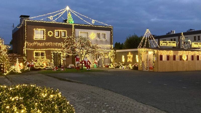 Serie Nette Nachbarn: Die Weihnachtswunderlandmacher aus Bockert