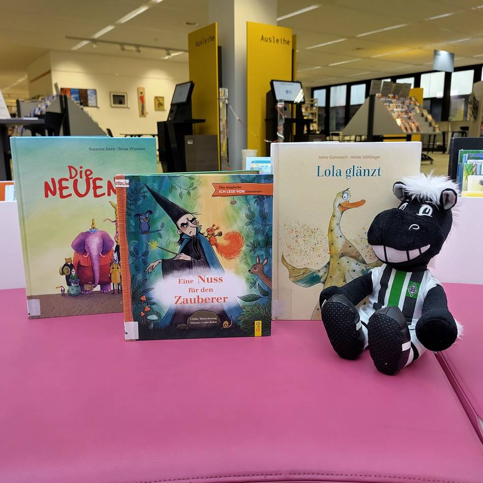 Leseförderung in Mönchengladbach: Neue Vorlese-Abenteuer in der Stadtteilbibliothek Rheydt