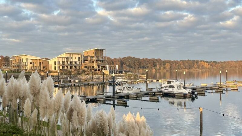 Ausflugstipp in den Niederlanden: Ferien machen gleich hinter der Grenze am Leukermeer – auch im Winter