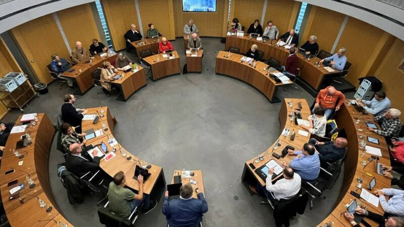 Schon im Wahlkampf eng beisammen: Gocher CDU-Fraktion kooptiert „Einzelkämpfer“ der FDP