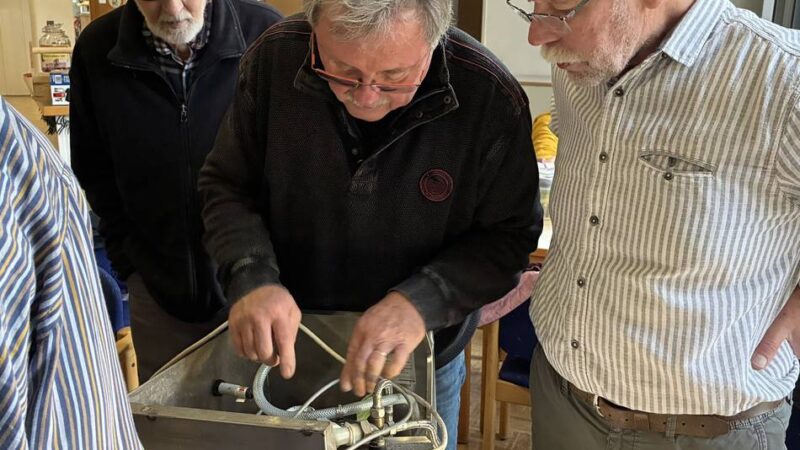 Reparatur-Café in Moers: Alte Teile wieder fit machen