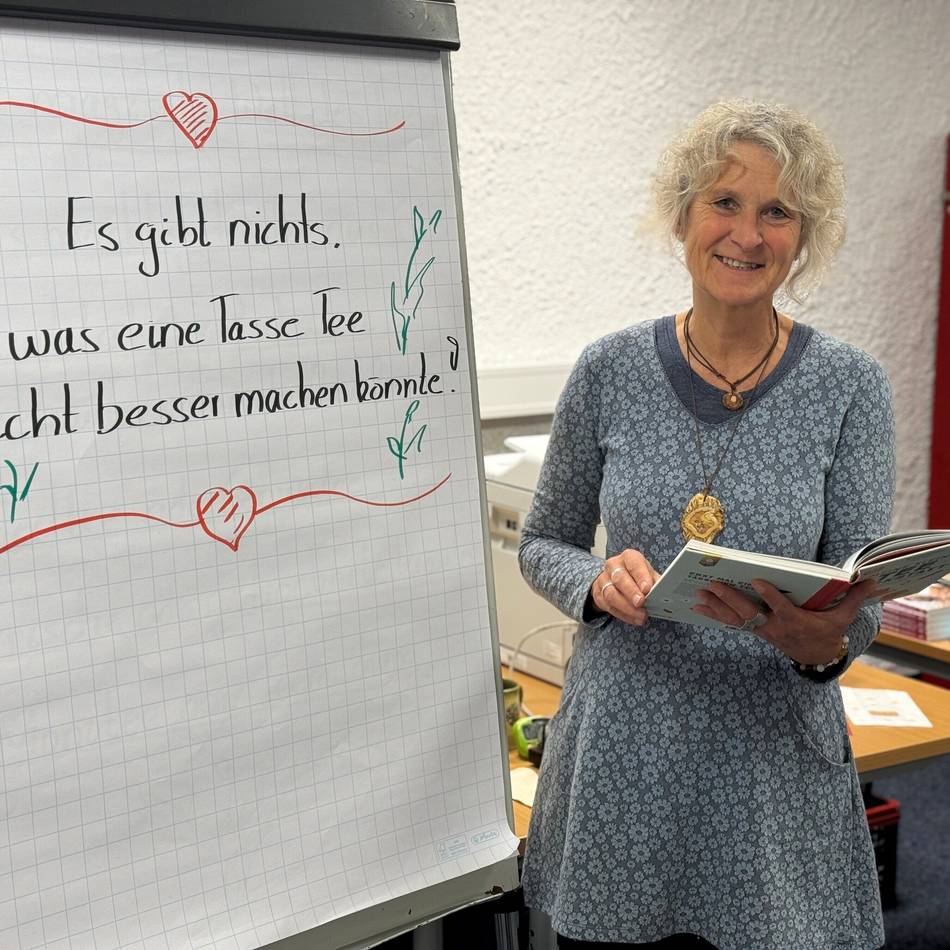Vortrag in der Radevormwalder Bücherei: Kräuterexpertin gab Tipps für den perfekten Tee