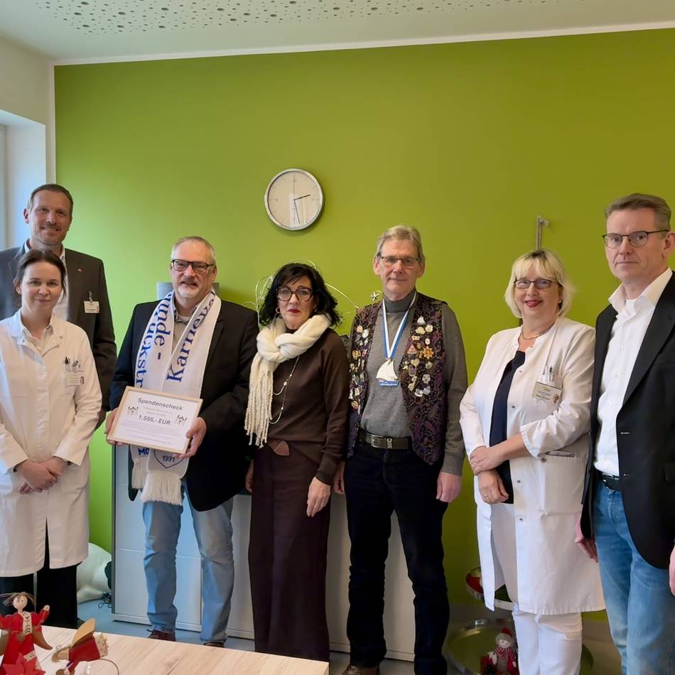 Für den guten Zweck: „Ein Ort, an dem das Leben weitergeht“ – Karnevalsfreunde spenden für Palliativstation