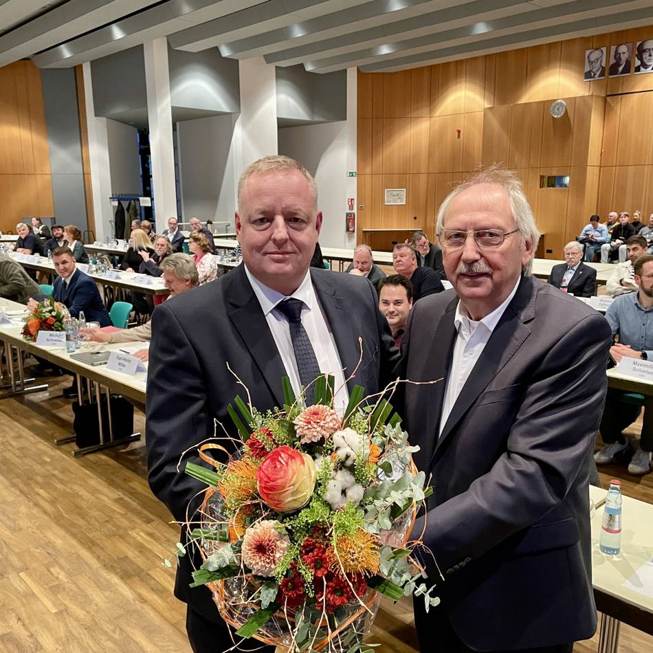 Konstituierende Ratssitzung in Wermelskirchen: „Ich trete das Amt mit großem Respekt vor der Verantwortung an“