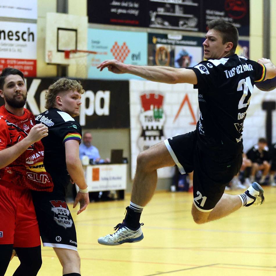 Nach der Pause wie verwandelt: TuS 82 Opladen ringt die Dragons nieder