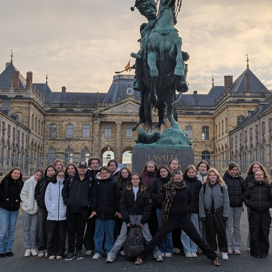 Schüleraustausch des Gymnasiums Straelen: Straelener Schüler besuchen Partnerstadt Bayon