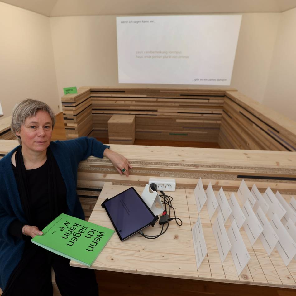 Interaktive Installation in Leverkusen: Morsbroich hat nun einen „Nistkasten für Sätze“